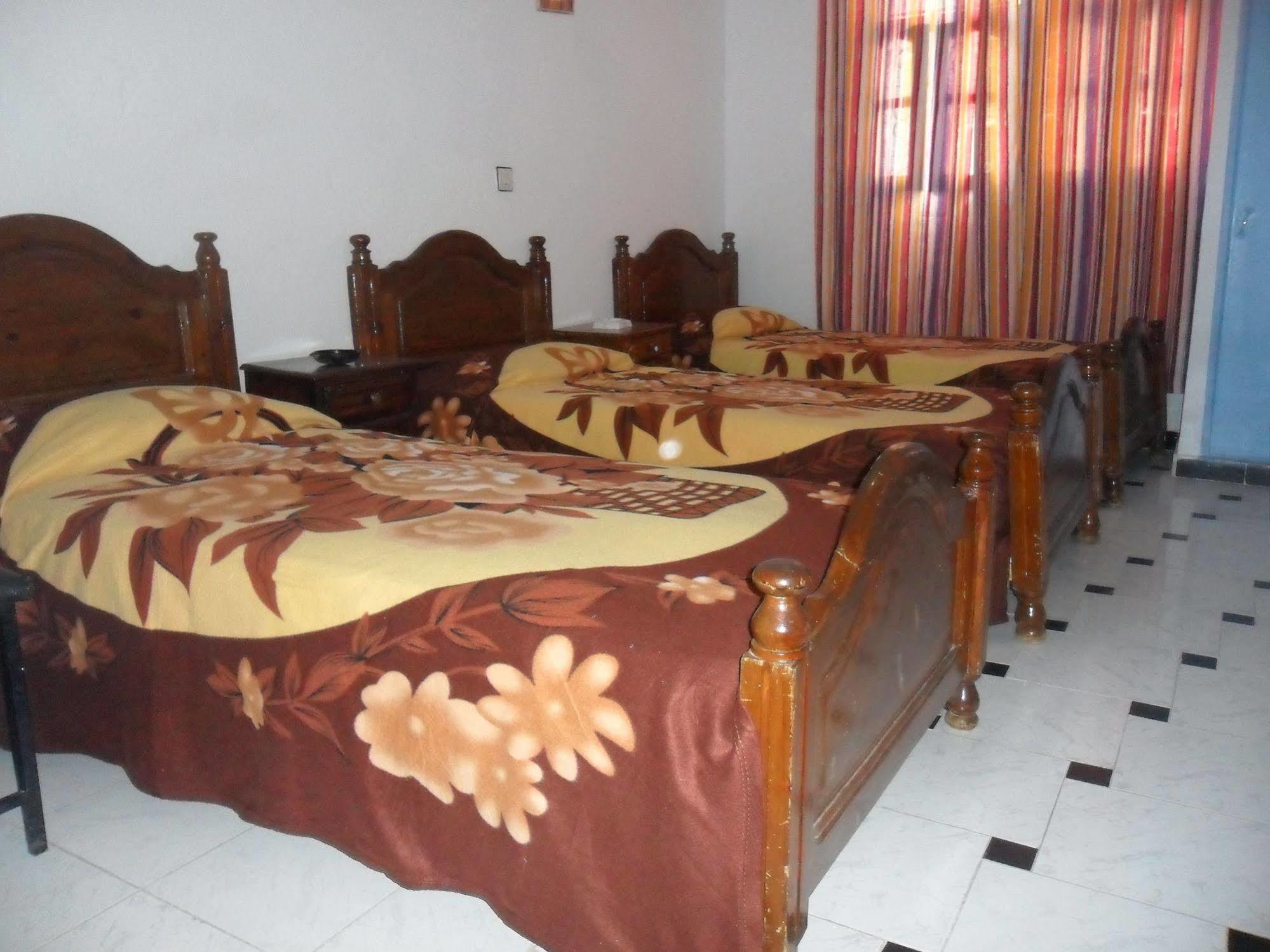 Hotel Zouar 舍夫沙万 外观 照片